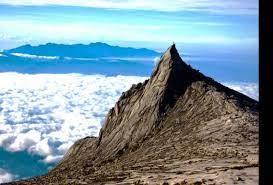 Hal Penting Yang Harus Diingat Sebelum Mendaki Gunung Kinabalu